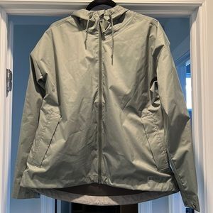 REI Rainjacket, Womens Size Medium, green polyester, well cared for